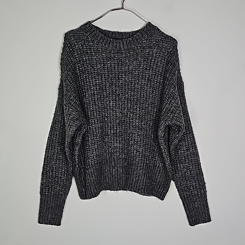 Ardene small dark gray knitted long sleeve sweater